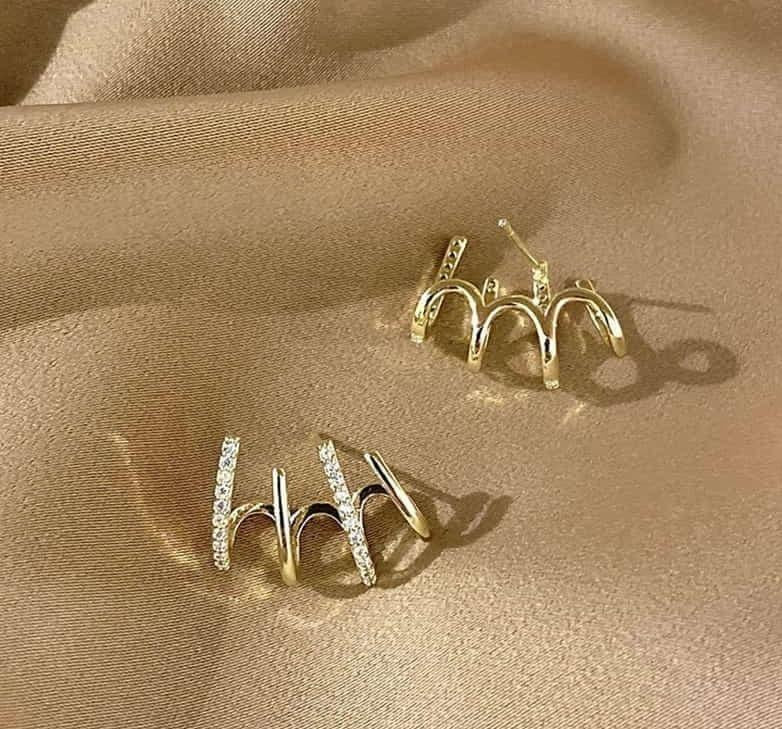 Arrow Shaped Gold Plated Zircon Studs