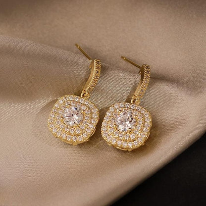 Beautiful Sparkling Korean Zircon Earrings (PJT-990)