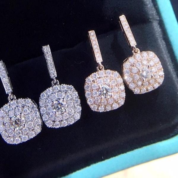 Beautiful Sparkling Korean Zircon Earrings (PJT-990)