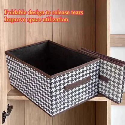 Light and Practical Clothes Storage Box